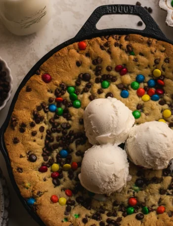 Chocolate Chip Cookie Skillet